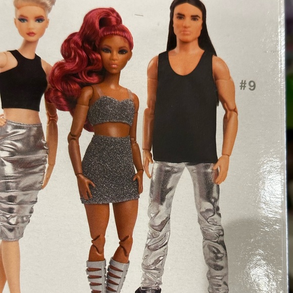 Barbie Looks Doll # 9 - Picture 7 of 8